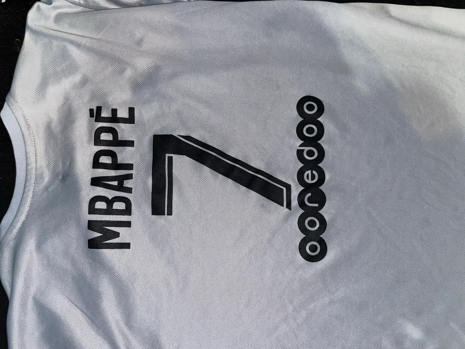 T-shirt PSG Mbappé 7 Blanc Taille S – photo 6